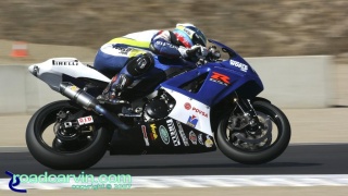 2007 Corona AMA Superbike Championship - Racing World GSX-R1000: Wheelie between turn 2 and 3. 2007 Corona AMA Superbike Championship - Racing World GSX-R1000: Wheelie between turn 2 and 3.
